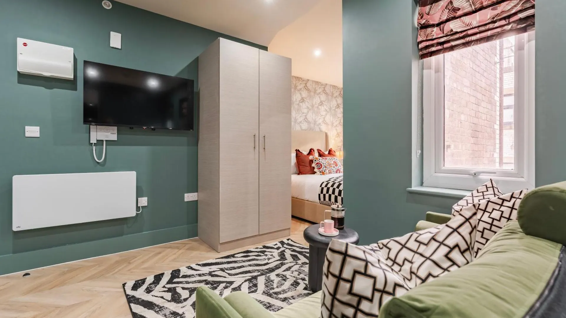 Luxury Aparthotel Suites In The Heart Of Leeds 영국