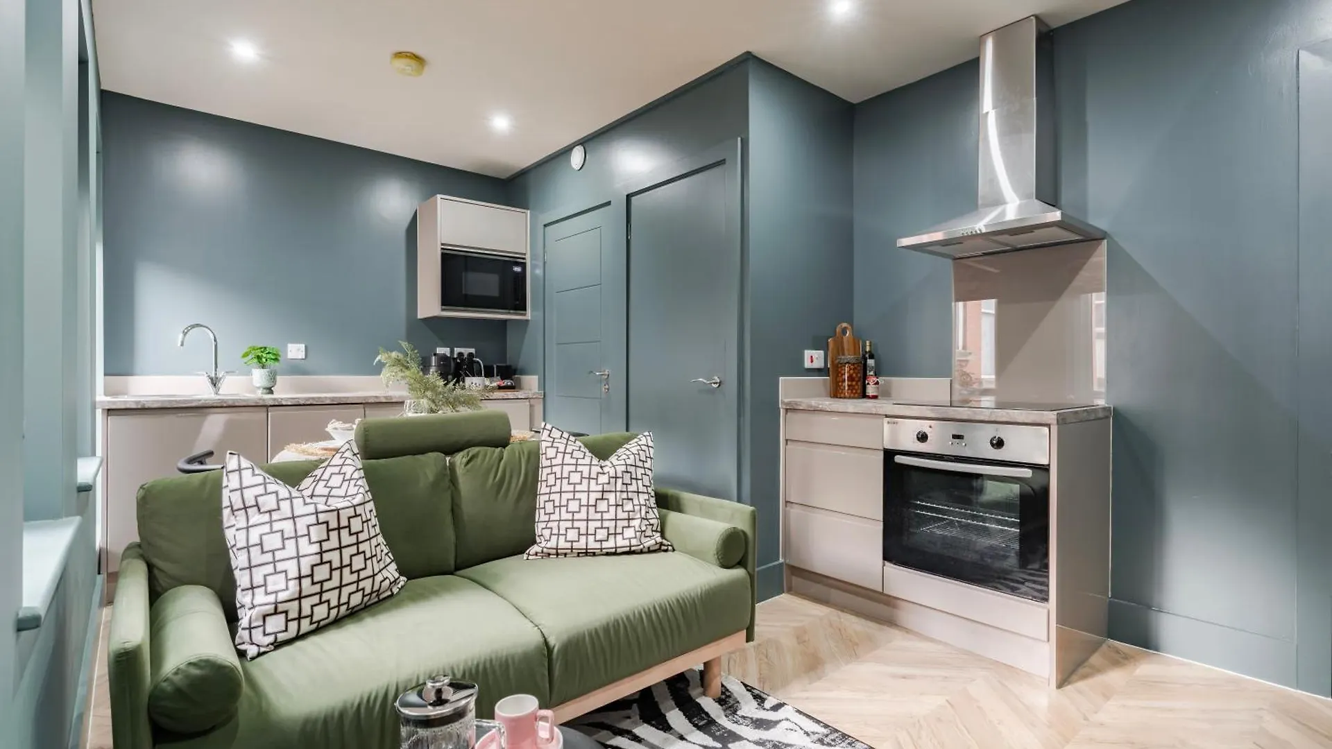 Luxury Aparthotel Suites In The Heart Of Leeds