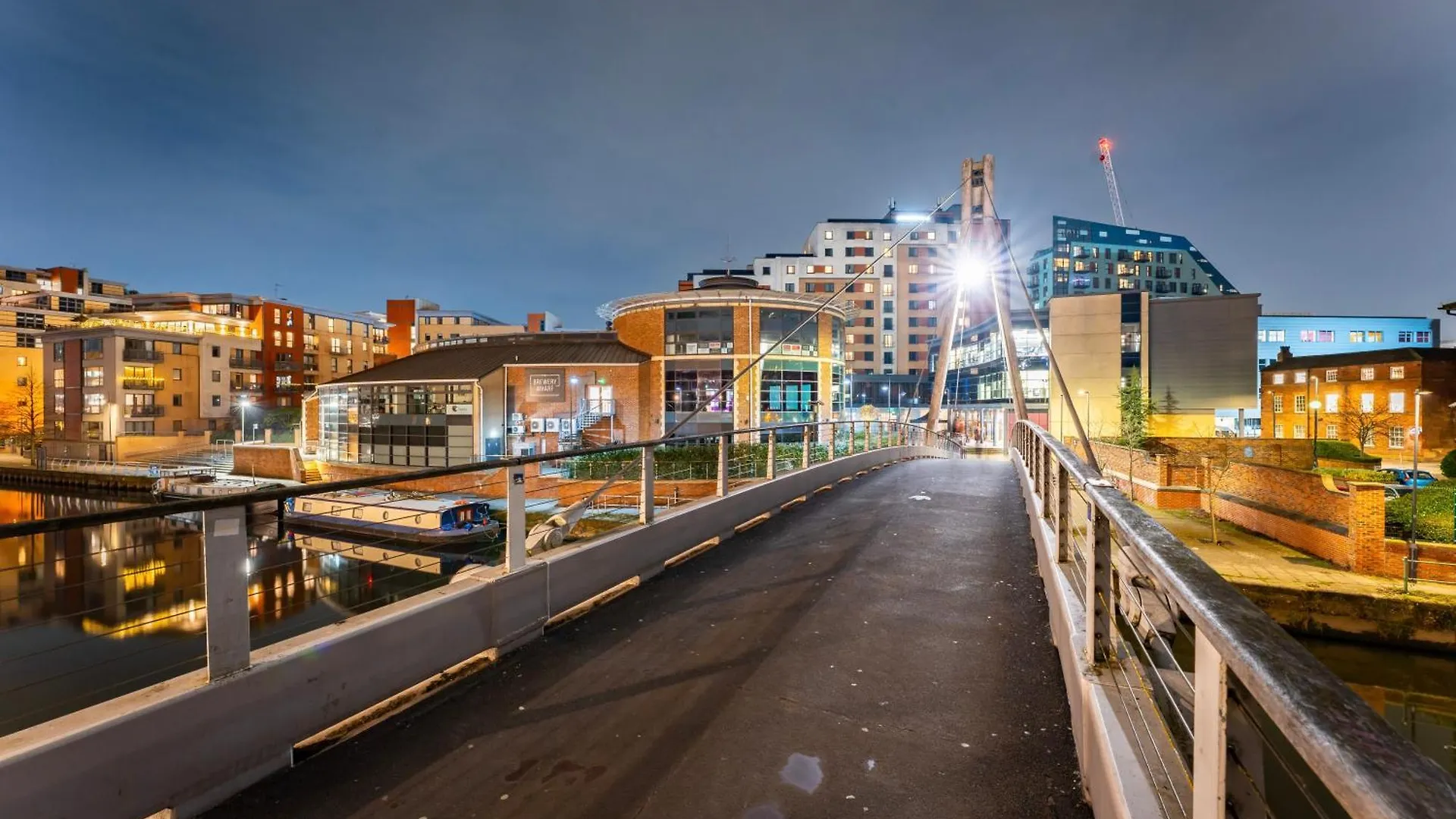 Luxury Aparthotel Suites In The Heart Of Leeds