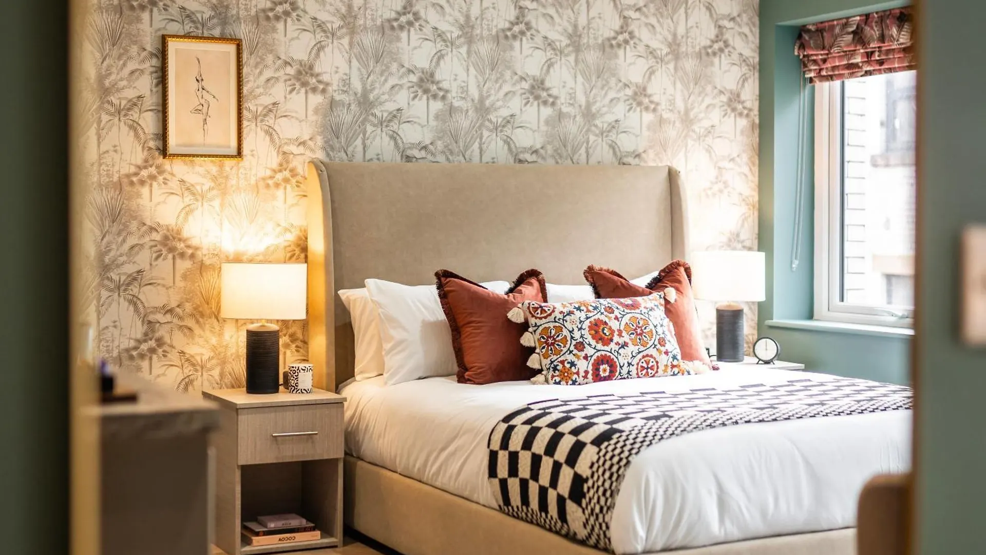 Luxury Aparthotel Suites In The Heart Of Leeds
