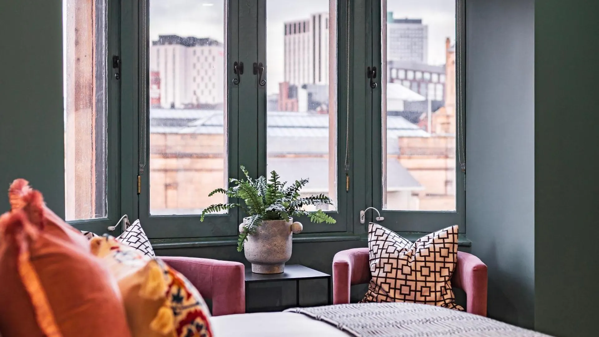 Luxury Aparthotel Suites In The Heart Of Leeds